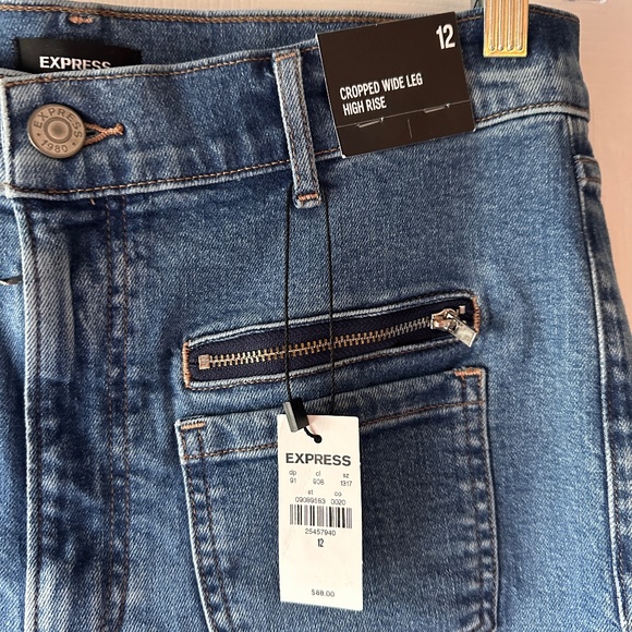 Express Cropped Wide Leg Jeans - Size 12 - High Rise - NWT - Picture 1 of 3